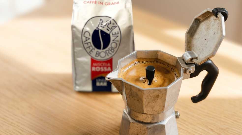 Brewed Moka Pot for Condensed Milk Coffee